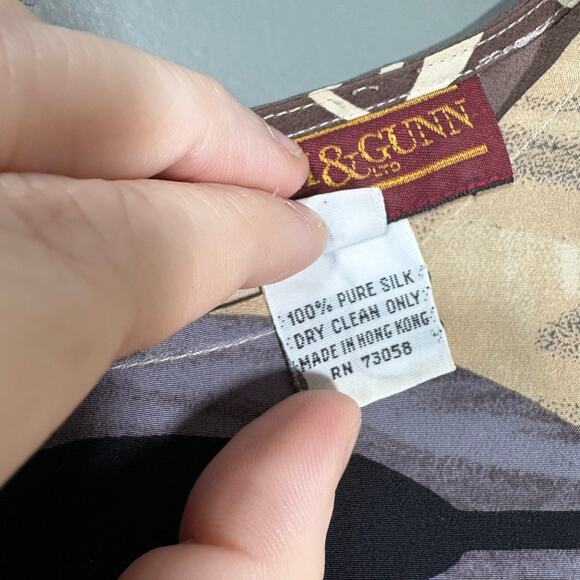 Graham & Gunn Women's Vintage Boho Tribal 100% Silk Blouse - Size 6 - 1990's Top - Picture 5 of 6